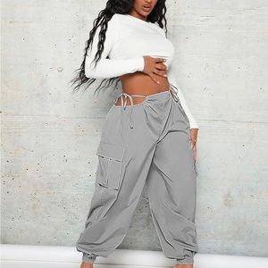 Women's Cut Out Tie Side High Waist Flap Pocket Cargo Joggers Pants